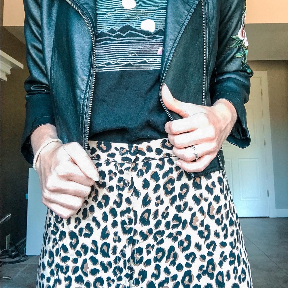 Leopard print Divided H&M skirt